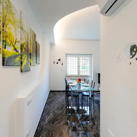 Big Crire At 724 Apartament *
